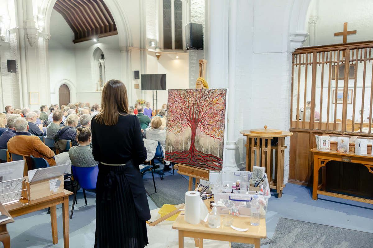 Laura Pearson-Clark Live Paints Steve Bingham's Four Seasons at St Luke's Cambridge