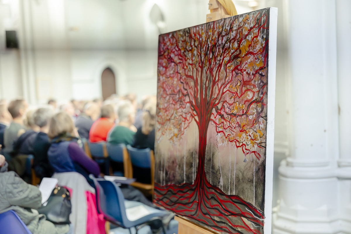 Laura Pearson-Clark Live Paints Steve Bingham's Four Seasons at St Luke's Cambridge