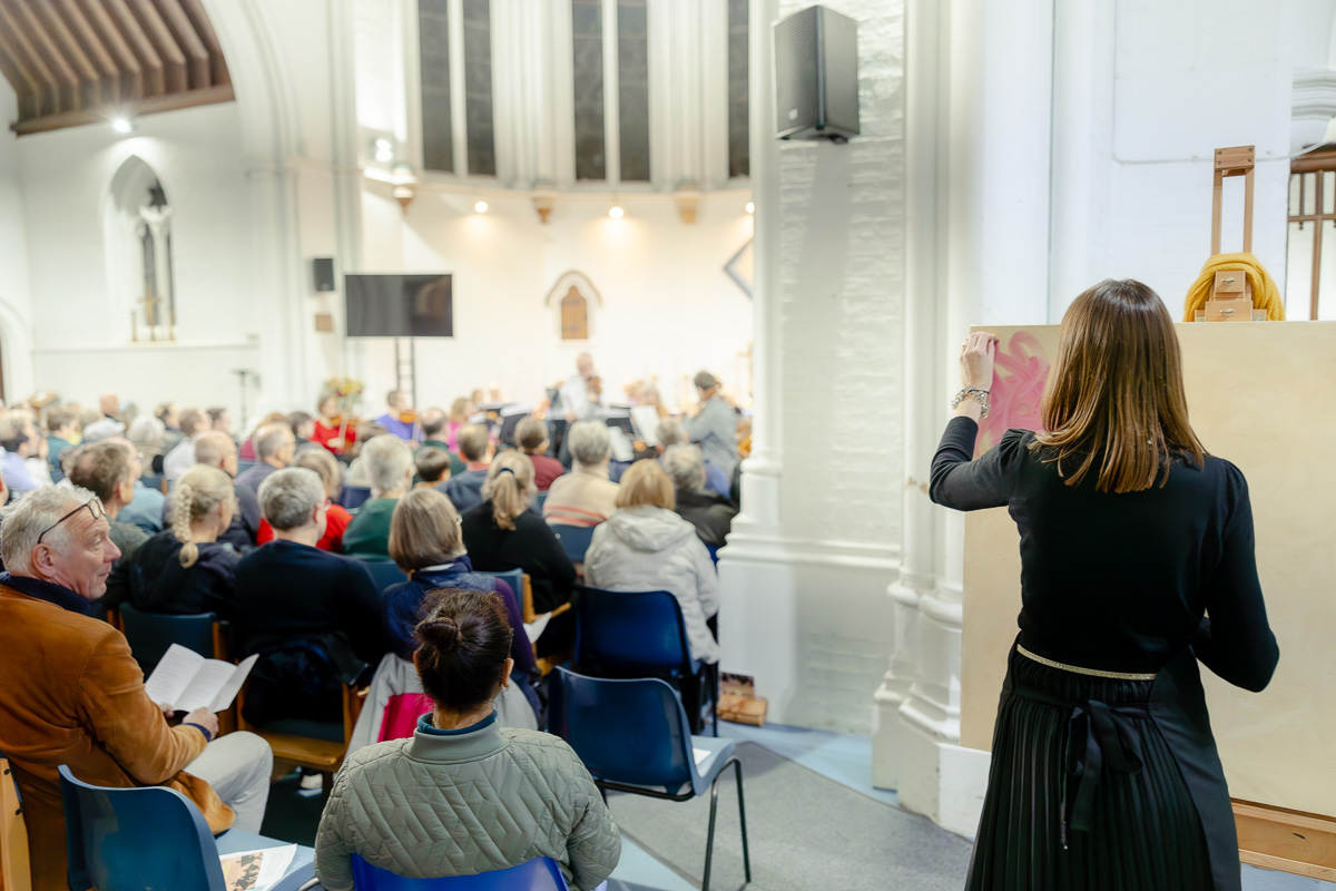 Laura Pearson-Clark Live Paints Steve Bingham's Four Seasons at St Luke's Cambridge