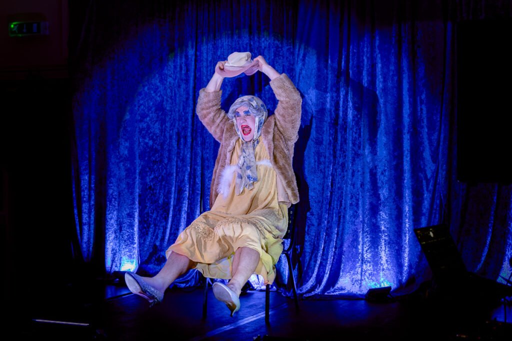 Casa Las Bellas: A Bold Night of Burlesque in Cambridgeshire Casa Las Bellas: A Bold Night of Burlesque in Cambridgeshire