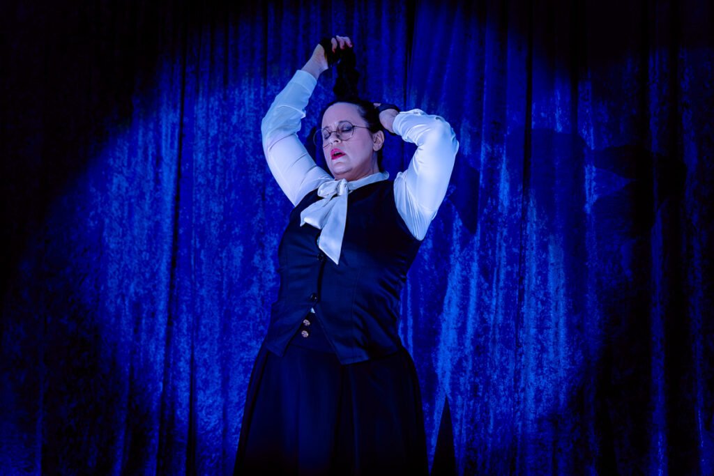 Casa Las Bellas: A Bold Night of Burlesque in Cambridgeshire Casa Las Bellas: A Bold Night of Burlesque in Cambridgeshire
