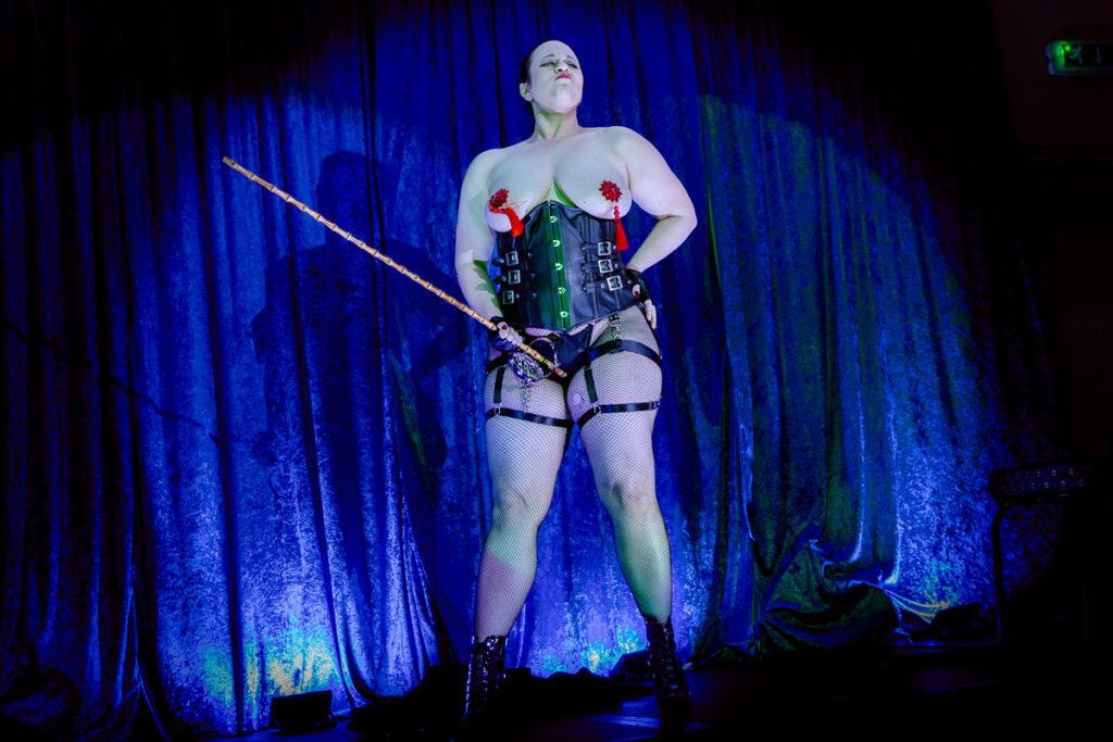 Casa Las Bellas: A Bold Night of Burlesque in Cambridgeshire Casa Las Bellas: A Bold Night of Burlesque in Cambridgeshire