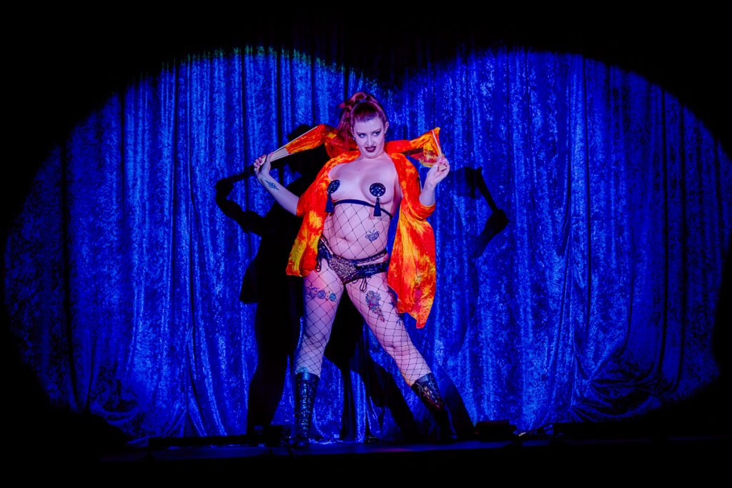 Casa Las Bellas: A Bold Night of Burlesque in Cambridgeshire Casa Las Bellas: A Bold Night of Burlesque in Cambridgeshire