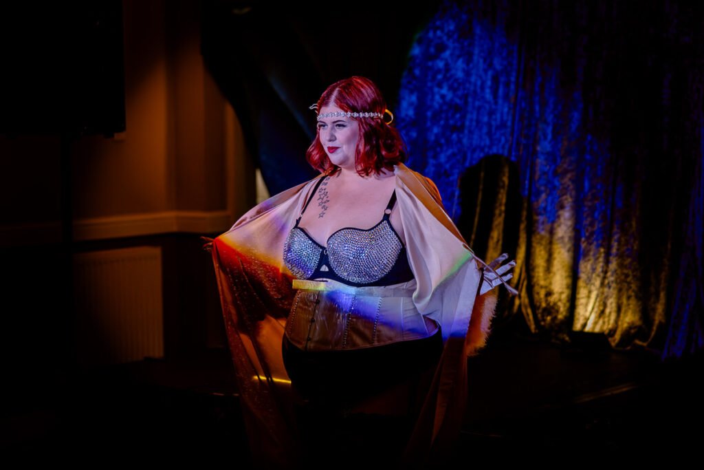 Casa Las Bellas: A Bold Night of Burlesque in Cambridgeshire Casa Las Bellas: A Bold Night of Burlesque in Cambridgeshire