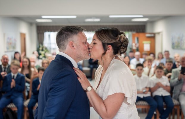 Documentary Wedding Photography – Anthony & Lizette’s Relaxed Home Celebration