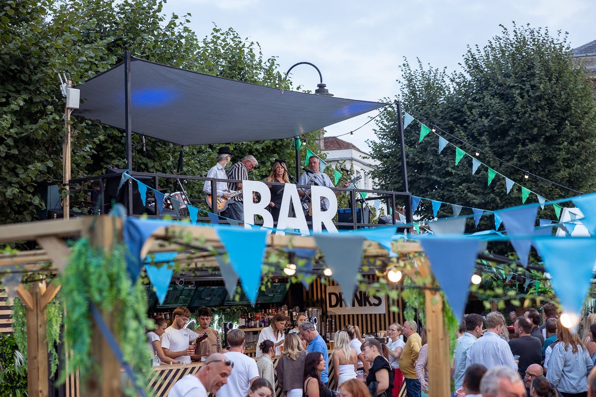 Capturing the Energy of Columbia Events’ Pop-Up Bar in Salisbury Market Square