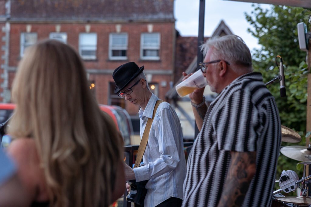 Capturing the Energy of Columbia Events’ Pop-Up Bar in Salisbury Market Square Capturing the Energy of Columbia Events’ Pop-Up Bar in Salisbury Market Square