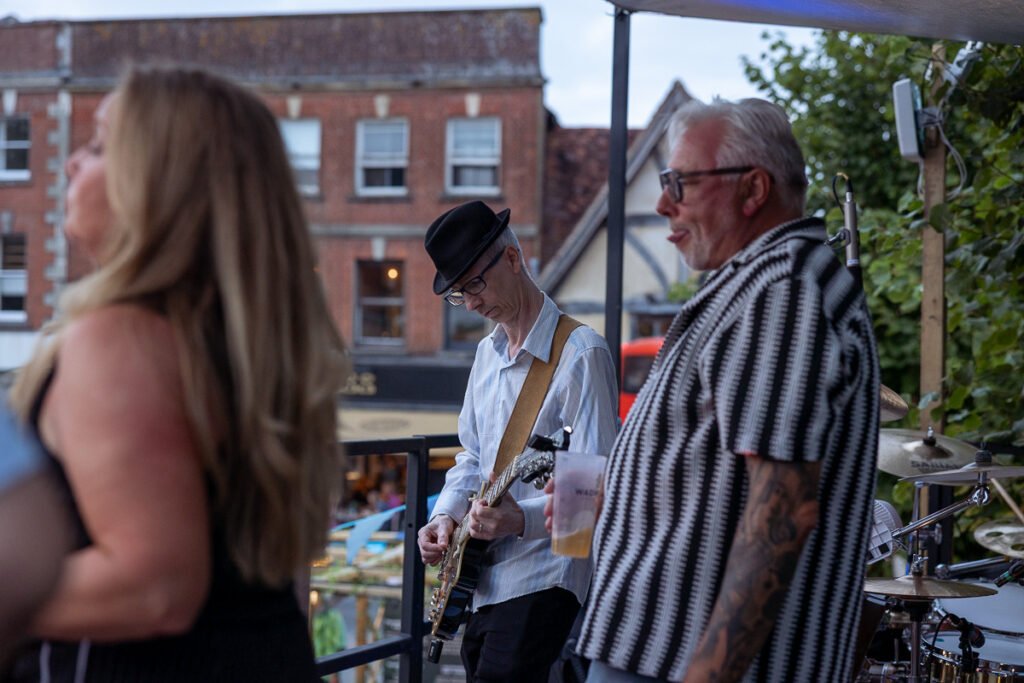 Capturing the Energy of Columbia Events’ Pop-Up Bar in Salisbury Market Square Capturing the Energy of Columbia Events’ Pop-Up Bar in Salisbury Market Square