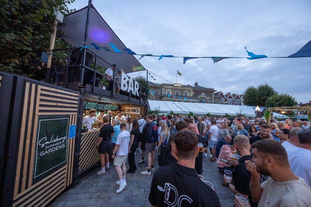 Capturing the Energy of Columbia Events’ Pop-Up Bar in Salisbury Market Square Capturing the Energy of Columbia Events’ Pop-Up Bar in Salisbury Market Square