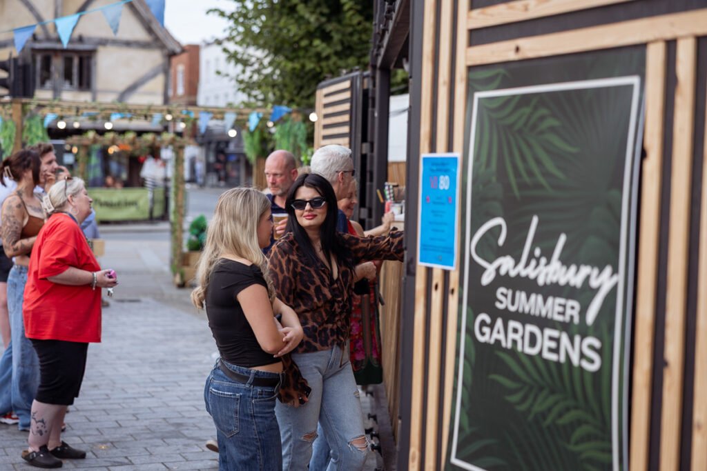 Capturing the Energy of Columbia Events’ Pop-Up Bar in Salisbury Market Square Capturing the Energy of Columbia Events’ Pop-Up Bar in Salisbury Market Square