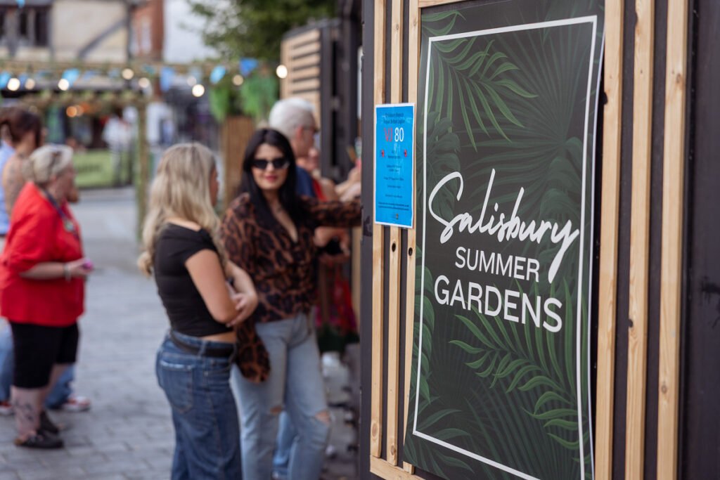 Capturing the Energy of Columbia Events’ Pop-Up Bar in Salisbury Market Square Capturing the Energy of Columbia Events’ Pop-Up Bar in Salisbury Market Square