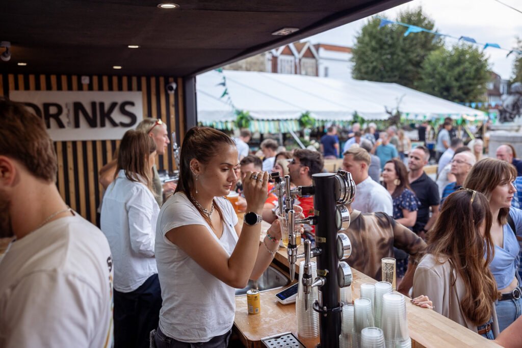 Capturing the Energy of Columbia Events’ Pop-Up Bar in Salisbury Market Square Capturing the Energy of Columbia Events’ Pop-Up Bar in Salisbury Market Square