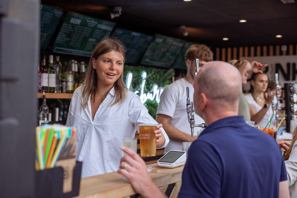 Capturing the Energy of Columbia Events’ Pop-Up Bar in Salisbury Market Square Capturing the Energy of Columbia Events’ Pop-Up Bar in Salisbury Market Square