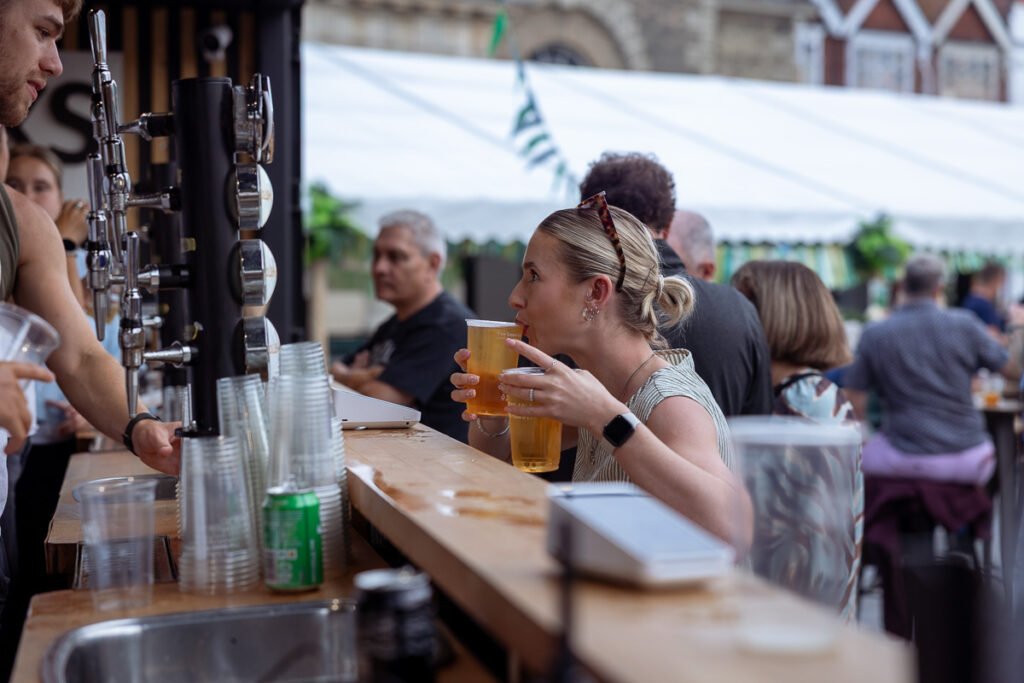 Capturing the Energy of Columbia Events’ Pop-Up Bar in Salisbury Market Square Capturing the Energy of Columbia Events’ Pop-Up Bar in Salisbury Market Square
