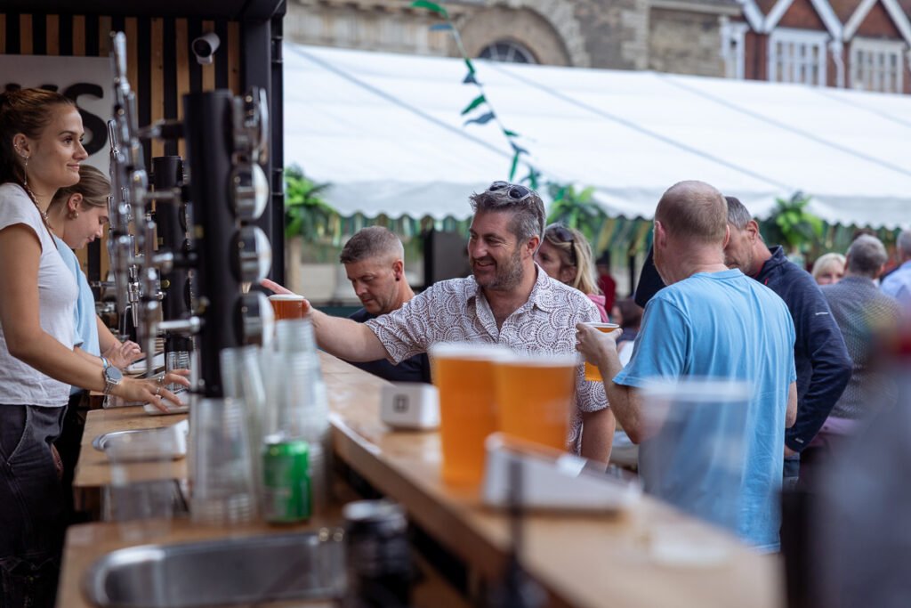 Capturing the Energy of Columbia Events’ Pop-Up Bar in Salisbury Market Square Capturing the Energy of Columbia Events’ Pop-Up Bar in Salisbury Market Square
