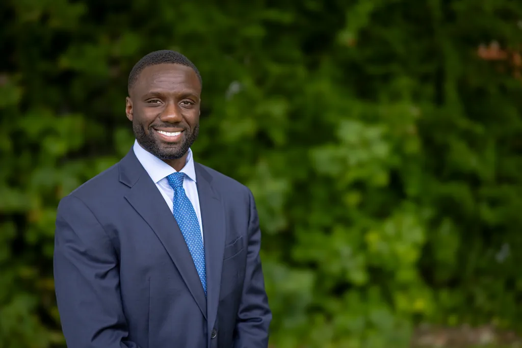 Professional Headshots for ComSurv Consultancy
