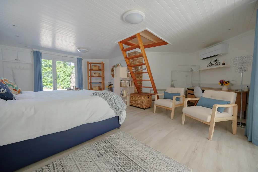 Cambridgeshire Airbnb & Property Photography – Bringing a Homely Stay to Life Cambridgeshire Airbnb & Property Photography – Bringing a Homely Stay to Life