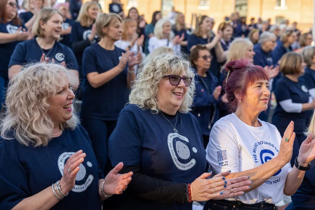 The Collaboration Choir’s Children in Need Flash Mob at King’s Cross