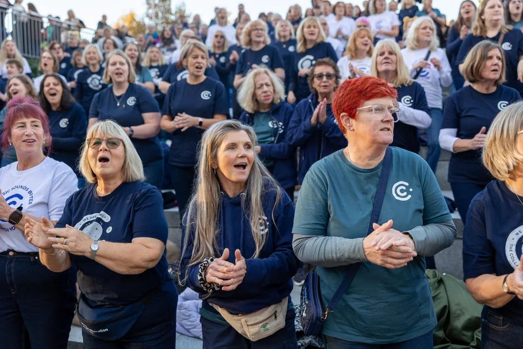 The Collaboration Choir’s Children in Need Flash Mob at King’s Cross