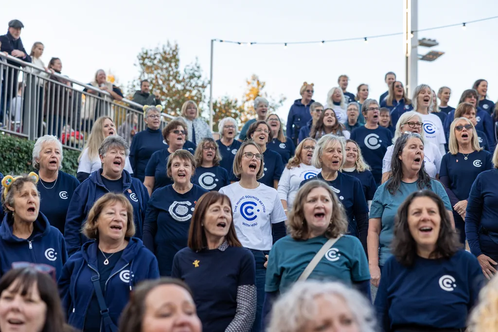 The Collaboration Choir’s Children in Need Flash Mob at King’s Cross