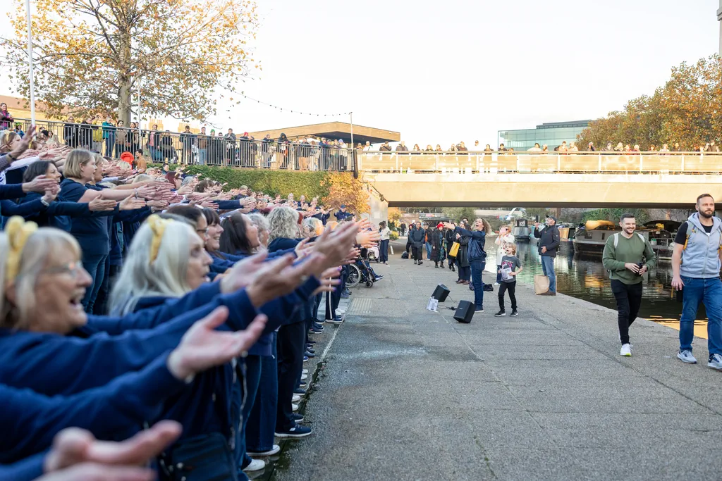 The Collaboration Choir’s Children in Need Flash Mob at King’s Cross