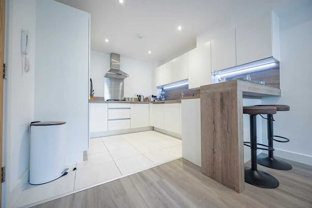 Airbnb Photography in Newmarket – Showcasing a Modern Two-Bedroom Flat