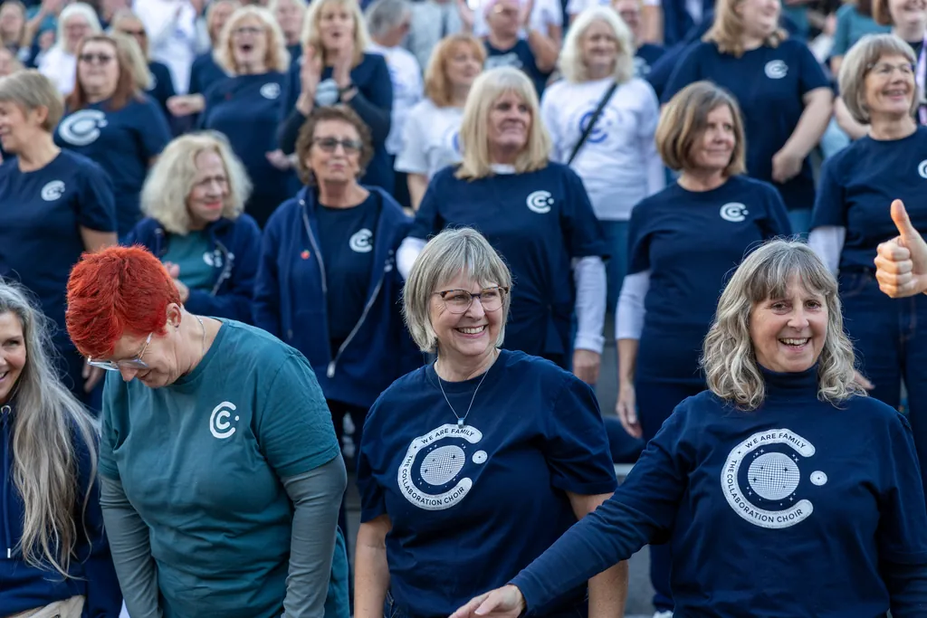 The Collaboration Choir’s Children in Need Flash Mob at King’s Cross