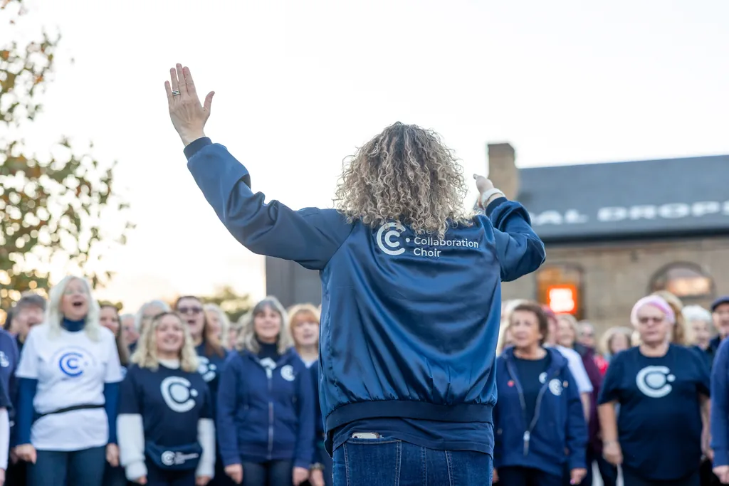The Collaboration Choir’s Children in Need Flash Mob at King’s Cross