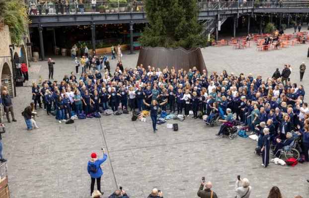 The Collaboration Choir’s Children in Need Flash Mob at King’s Cross