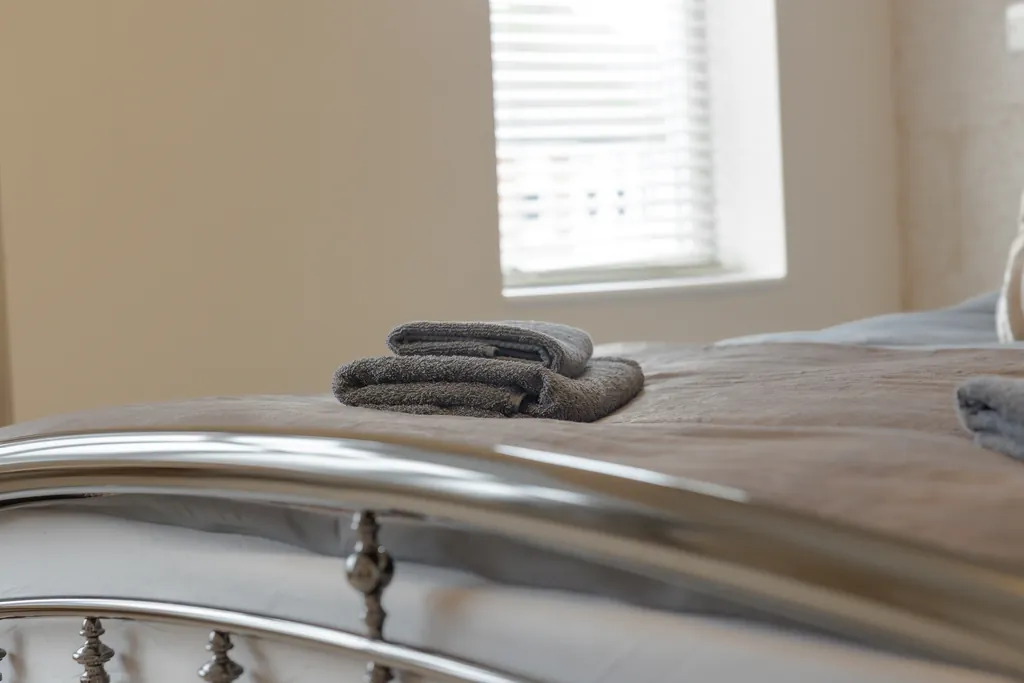 Cambridge Airbnb Photography - Modern Two-Bed Home with Garden Cambridge Airbnb Photography - Modern Two-Bed Home with Garden