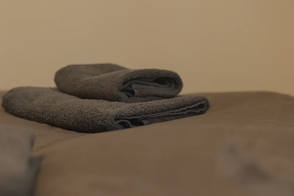 Cambridge Airbnb Photography - Modern Two-Bed Home with Garden Cambridge Airbnb Photography - Modern Two-Bed Home with Garden