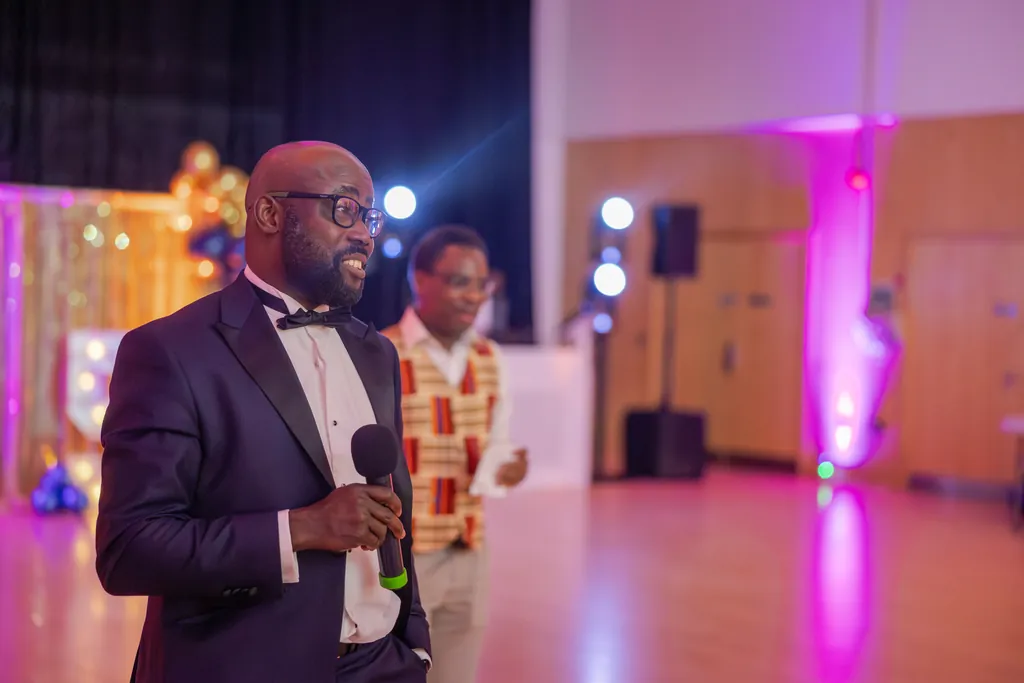 Cambridge 50th Birthday Party Photography | Natural Event Coverage