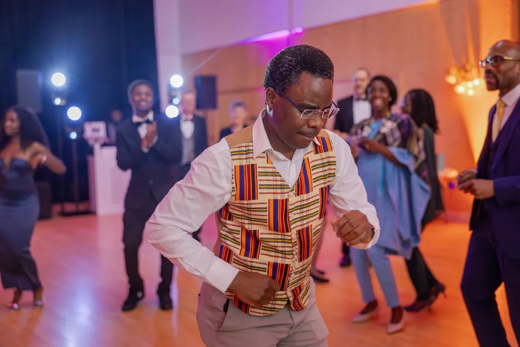 Cambridge 50th Birthday Party Photography | Natural Event Coverage