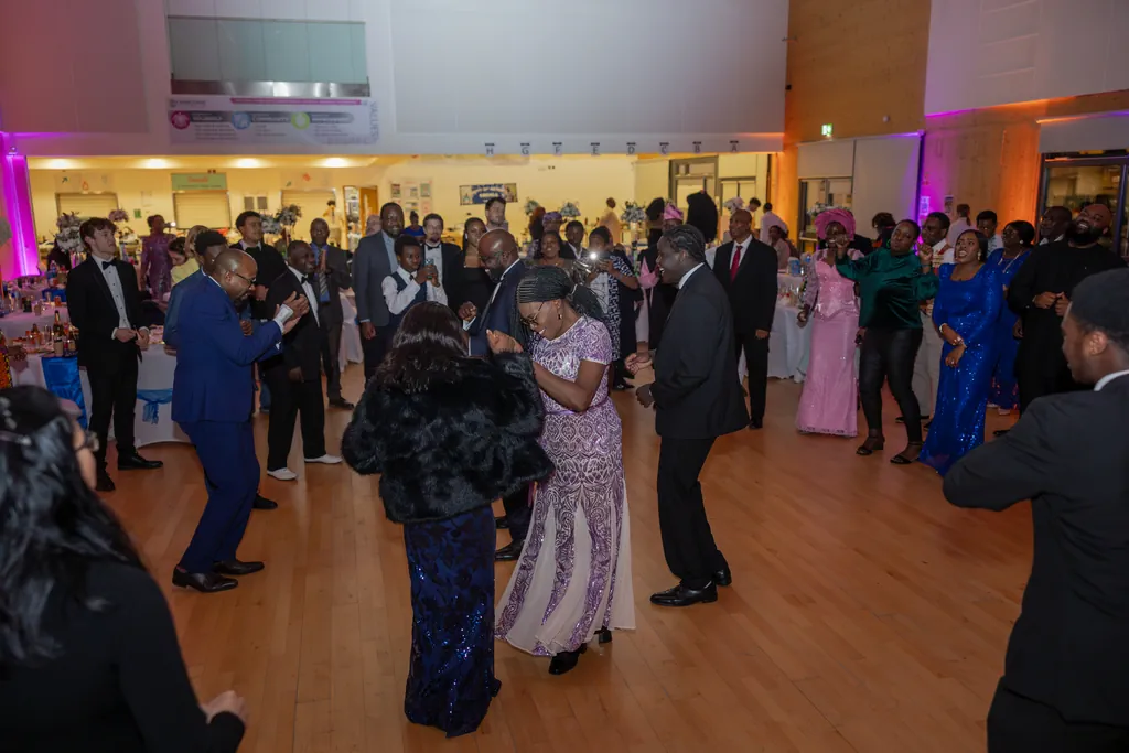 Cambridge 50th Birthday Party Photography | Natural Event Coverage