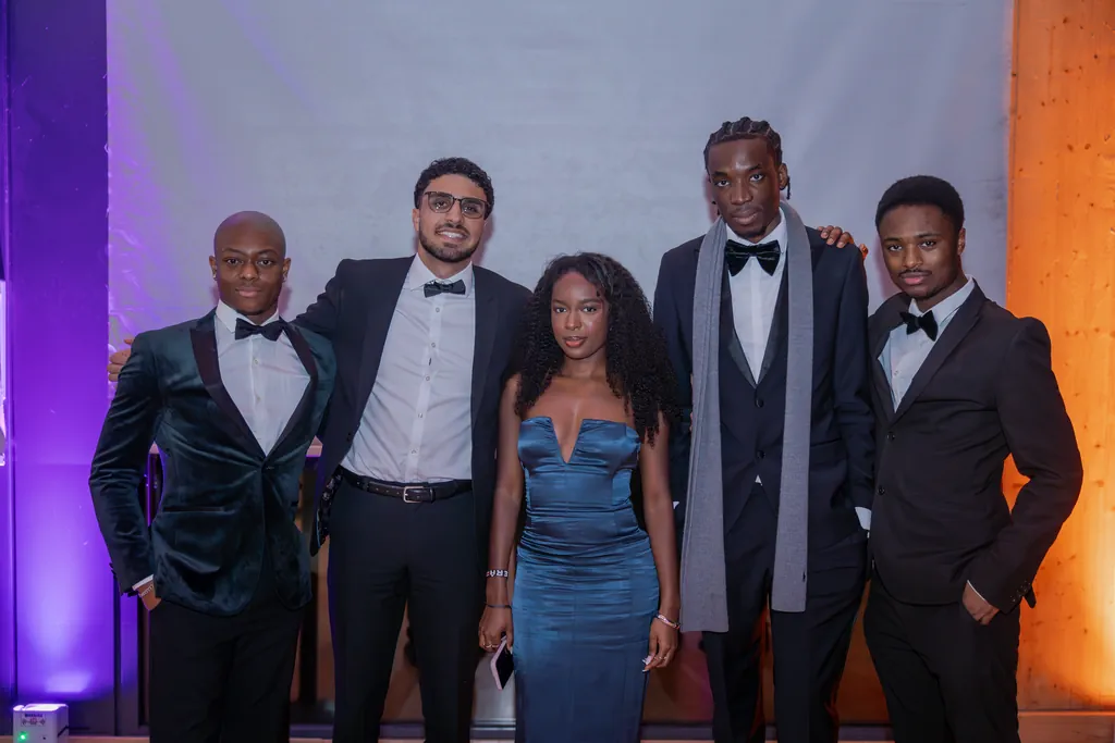 Cambridge 50th Birthday Party Photography | Natural Event Coverage