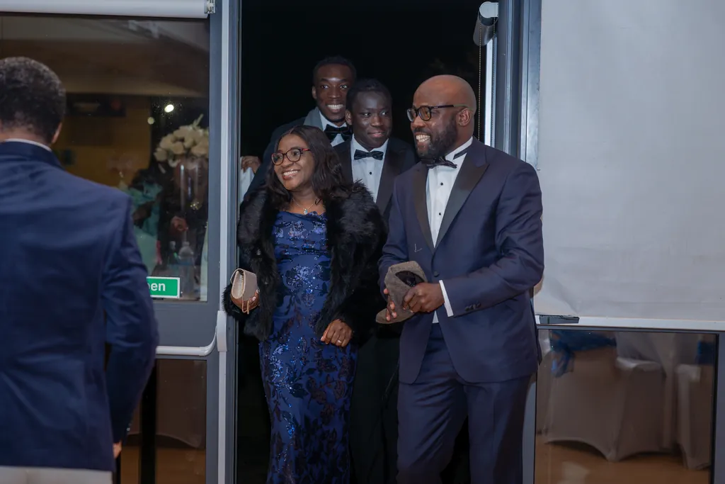 Cambridge 50th Birthday Party Photography | Natural Event Coverage