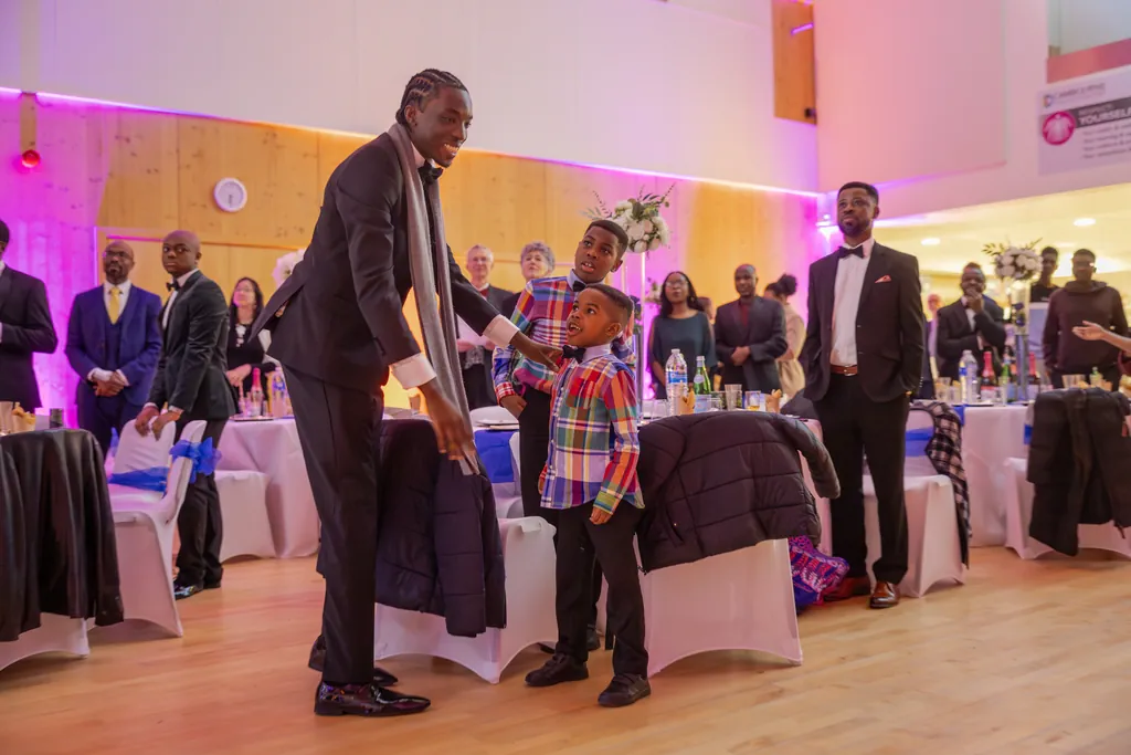 Cambridge 50th Birthday Party Photography | Natural Event Coverage