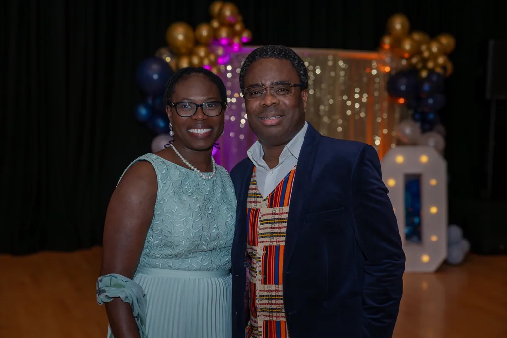 Cambridge 50th Birthday Party Photography | Natural Event Coverage