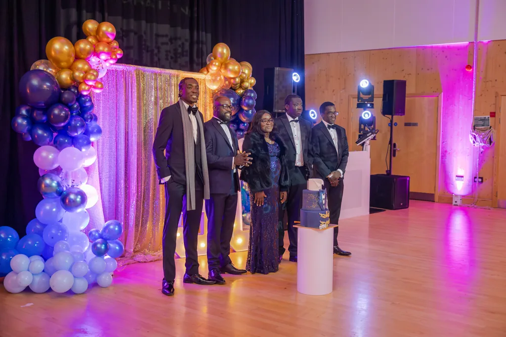 Cambridge 50th Birthday Party Photography | Natural Event Coverage