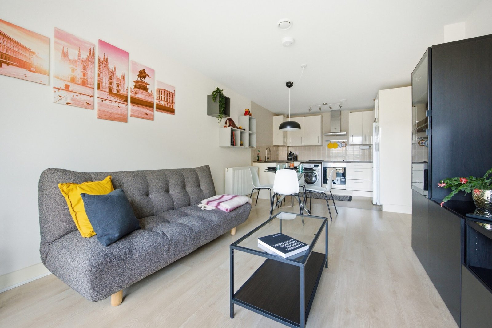 Interior Photography for a Cambridge Airbnb Near the Station