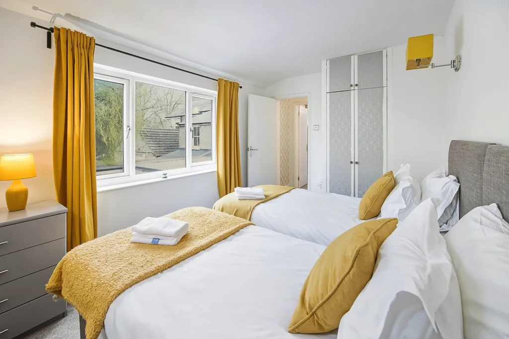 Cambridge Airbnb Photography That Drives Bookings