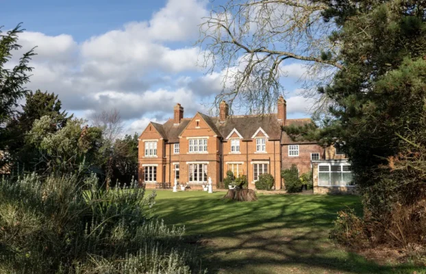 Cambridge Photographer Hotel Photography at Willingham House, Cambridgeshire