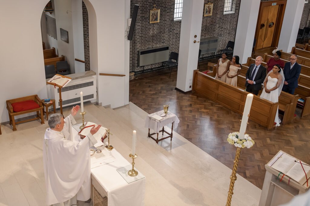 Letchworth Wedding Photographer, Belinda and Jon at St Hugh of Lincoln Letchworth Wedding Photographer, Belinda and Jon at St Hugh of Lincoln